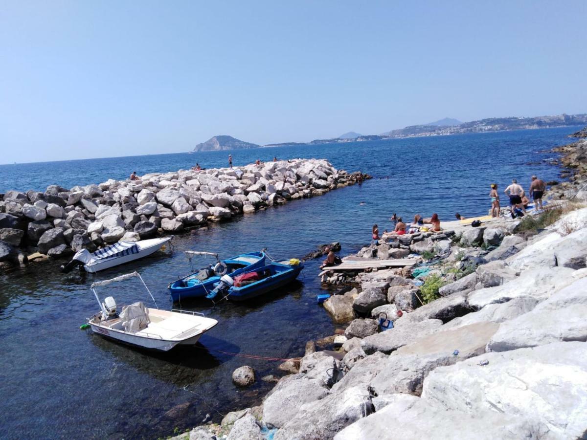 Apartament Valerio'S Flat Pozzuoli Zewnętrze zdjęcie