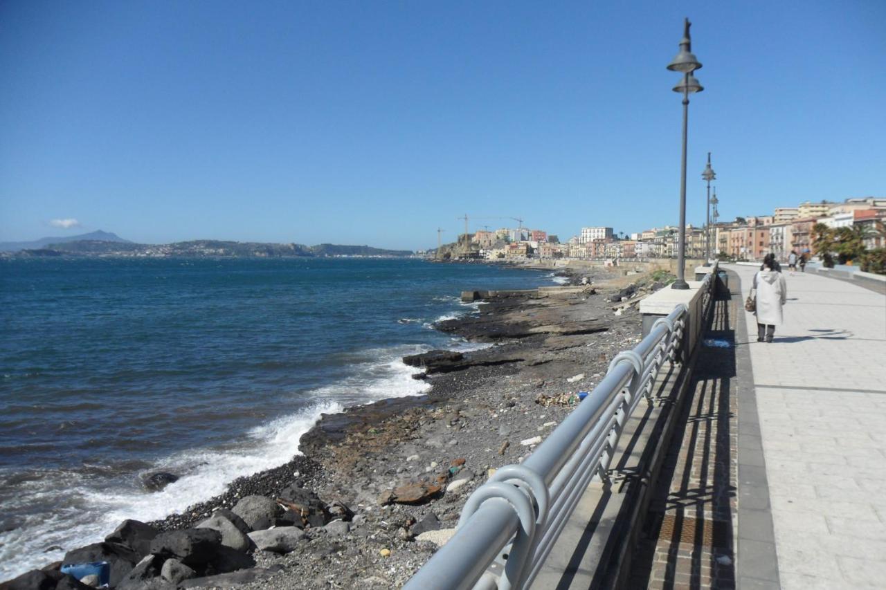 Apartament Valerio'S Flat Pozzuoli Zewnętrze zdjęcie