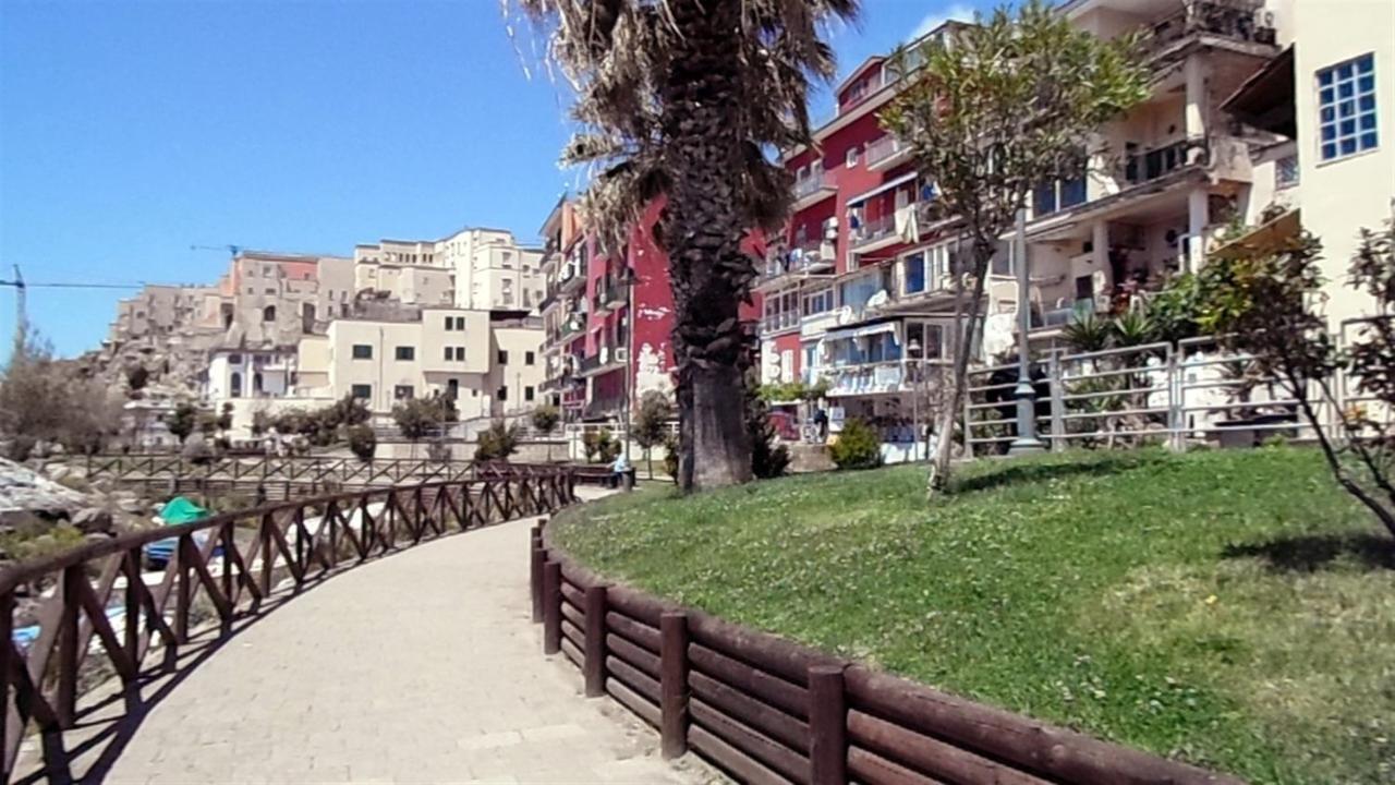 Apartament Valerio'S Flat Pozzuoli Zewnętrze zdjęcie