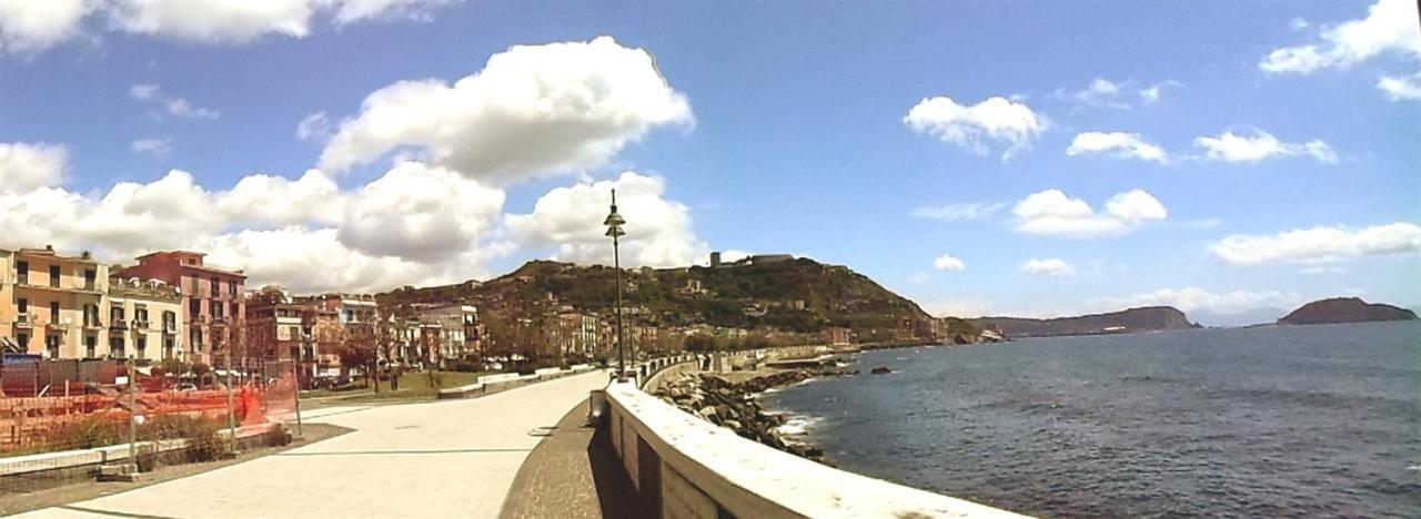 Apartament Valerio'S Flat Pozzuoli Zewnętrze zdjęcie