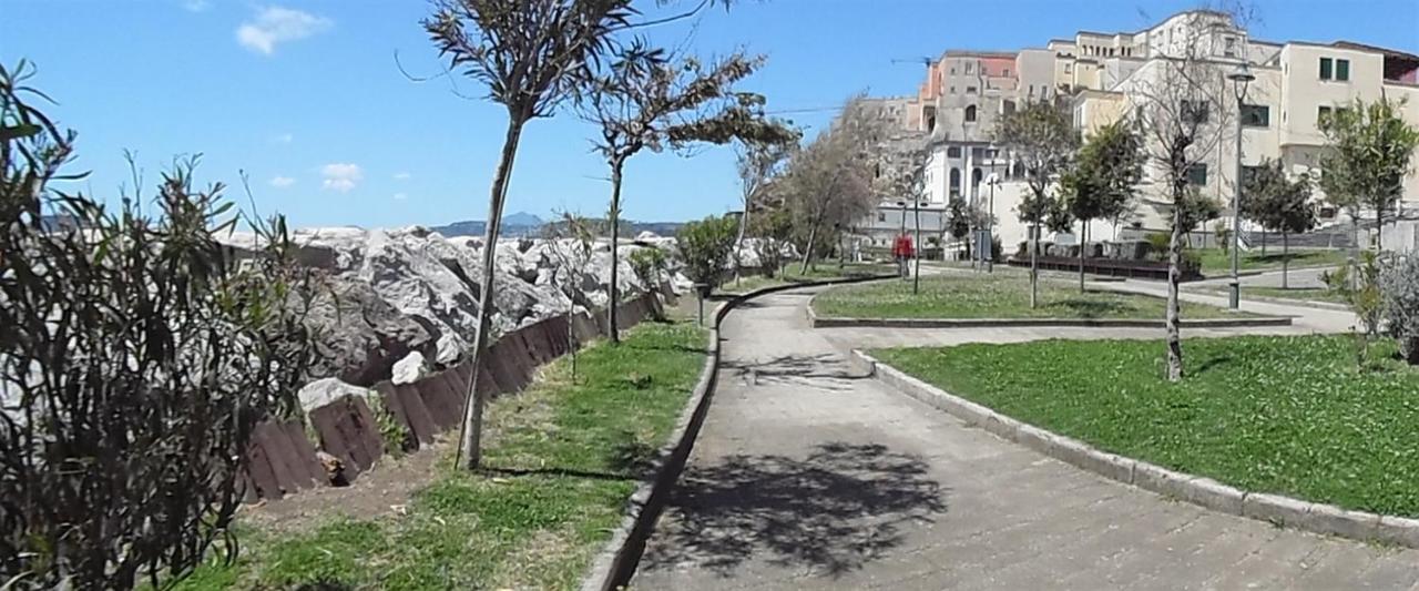 Apartament Valerio'S Flat Pozzuoli Zewnętrze zdjęcie